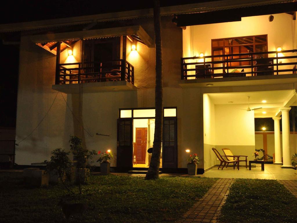 Helis Place Unawatuna Exterior foto