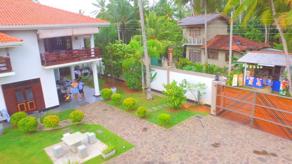Helis Place Unawatuna Exterior foto